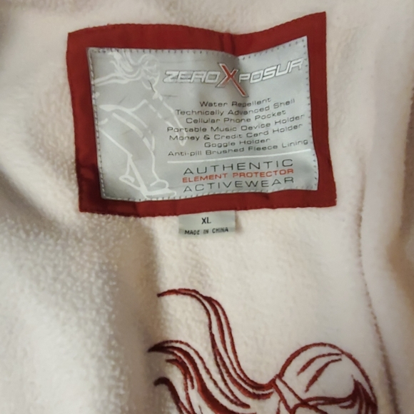 Ski Jacket 💨 ZeroXPosur - Picture 6 of 8